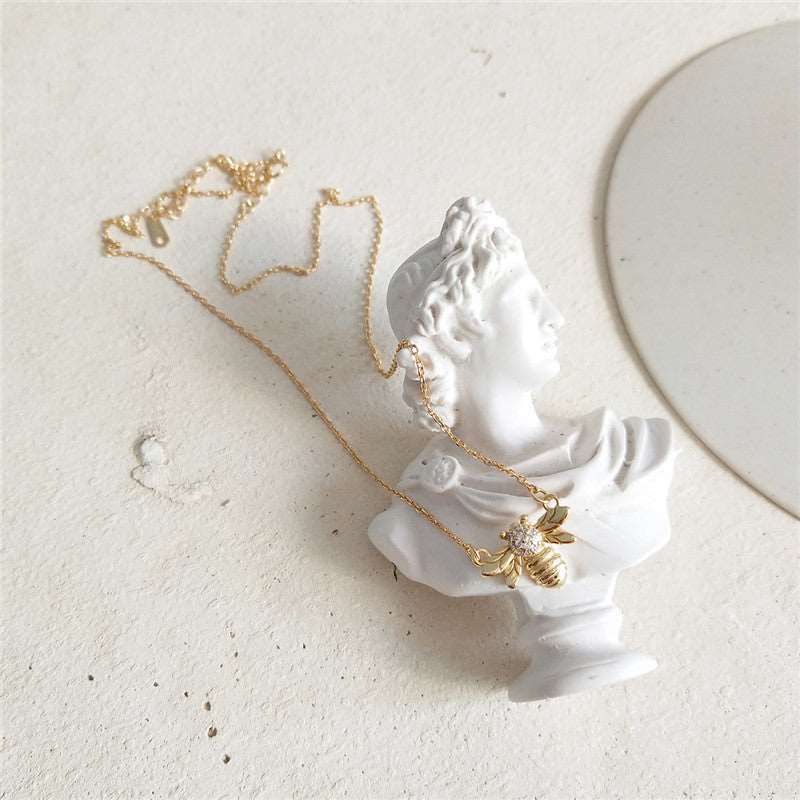 bee necklace - BEUPFORLIFE.com