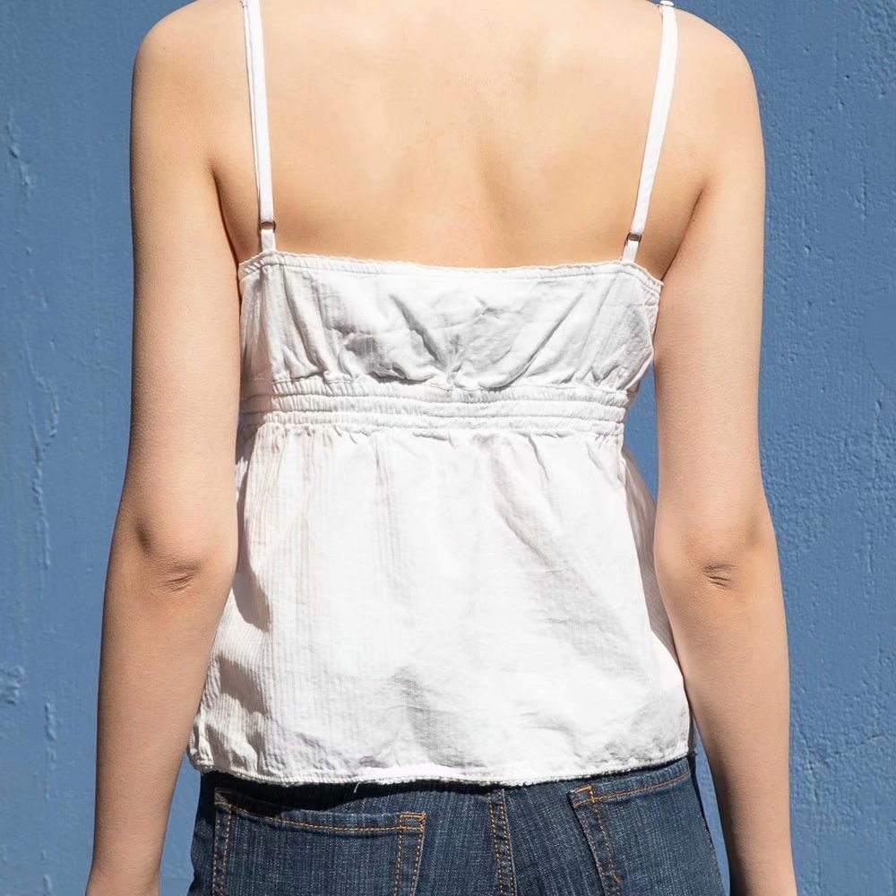 YL V-neck Lace Trim Tied Spaghetti-strap BEUPFORLIFE.com