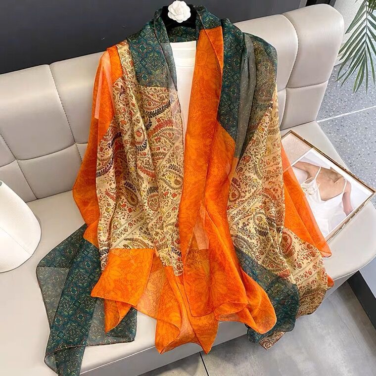 Elegant Silk Design Scarf BEUPFORLIFE.com