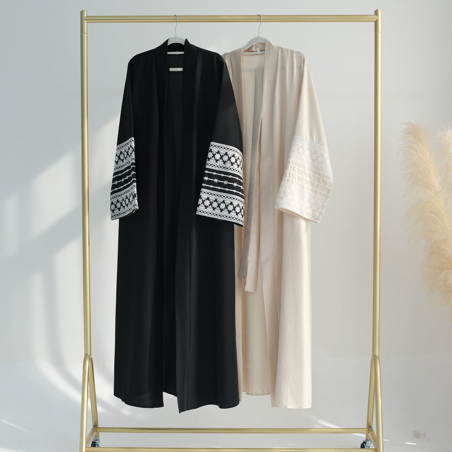 Dubai Elegant Cardigan Robe BEUPFORLIFE.com