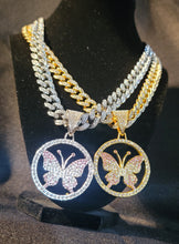 Load image into Gallery viewer, Butterfly Circle Pendant w/ Iced out chain