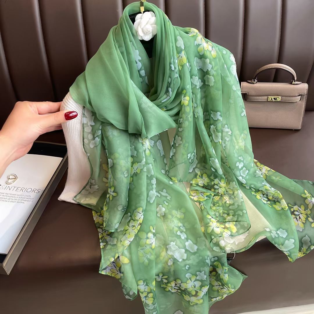 Elegant Silk Design Scarf BEUPFORLIFE.com