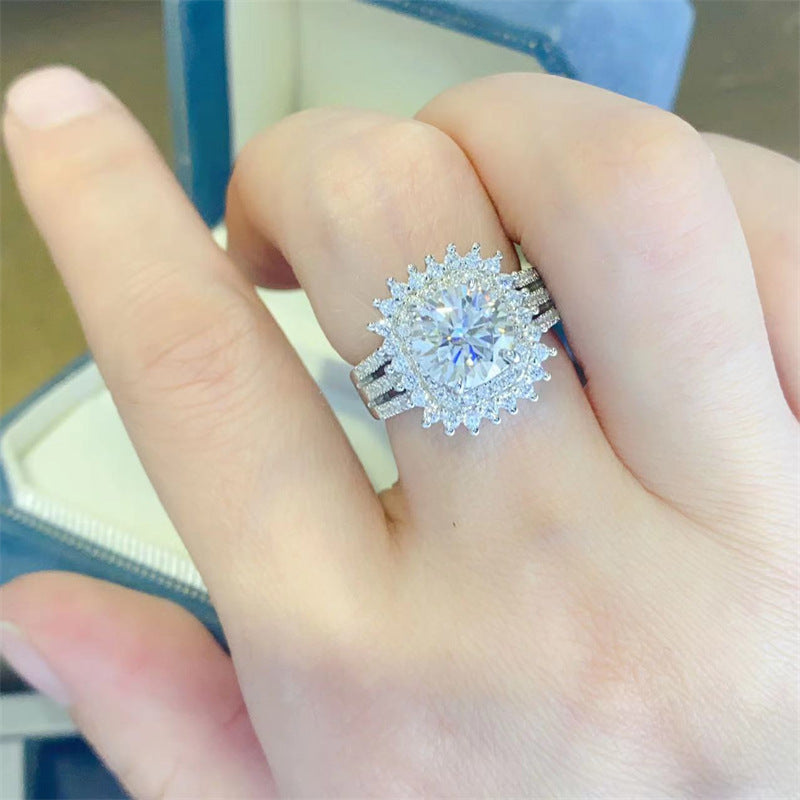 2 Karat D Color Moissanite Ring - BEUPFORLIFE.com
