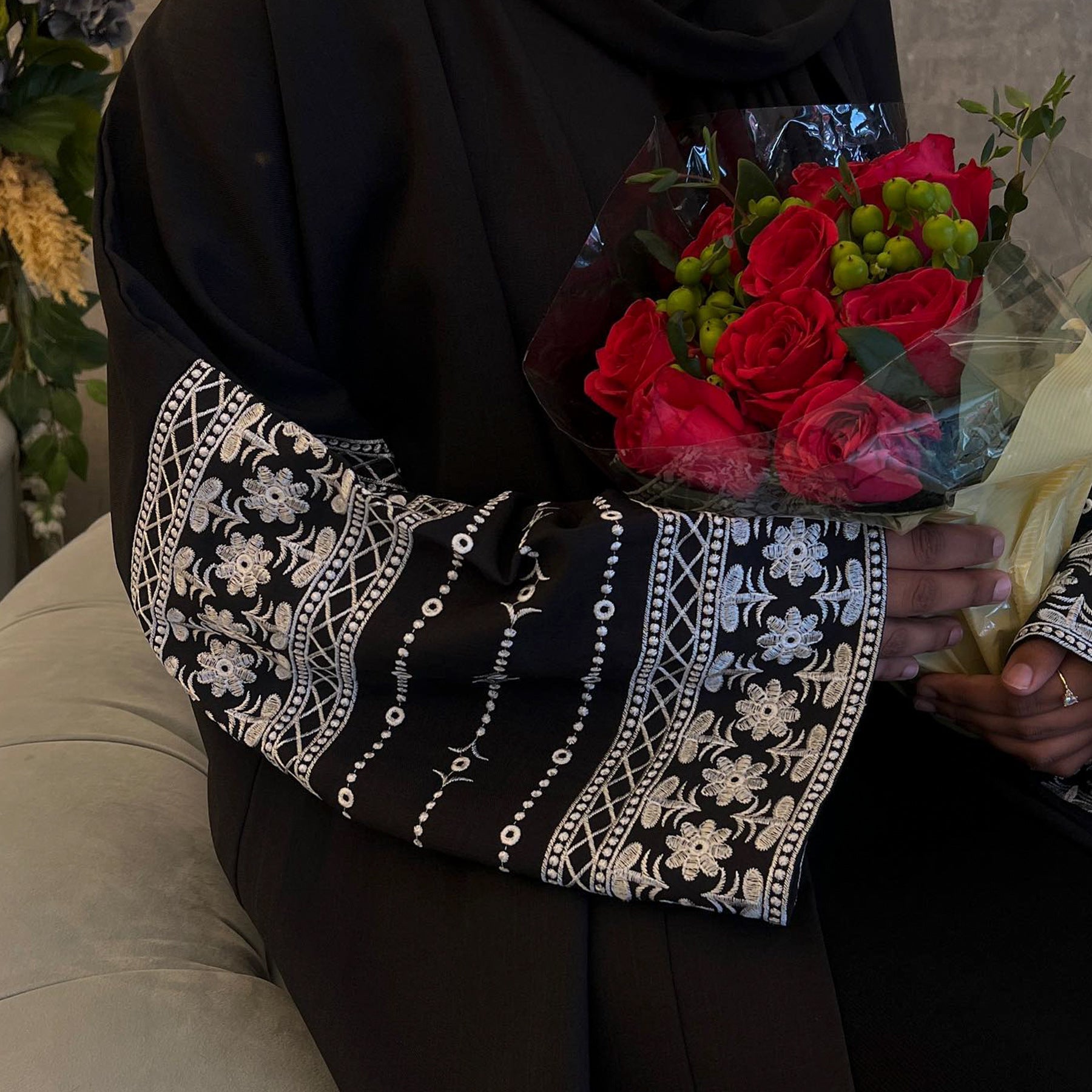 Dubai Elegant Cardigan Robe BEUPFORLIFE.com