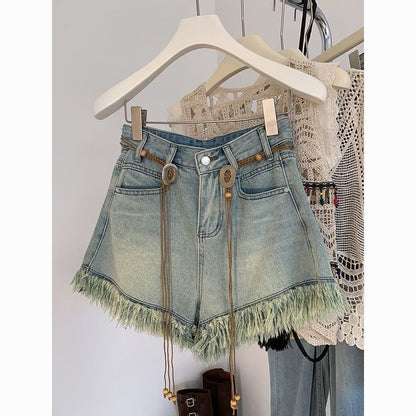 Button Raw Edge Denim Shorts BEUPFORLIFE.com
