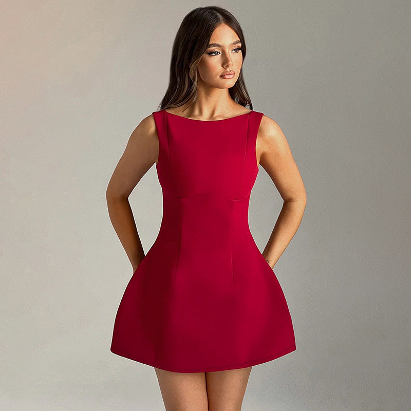 Slim-fitting Backless Dress - BEUPFORLIFE.com