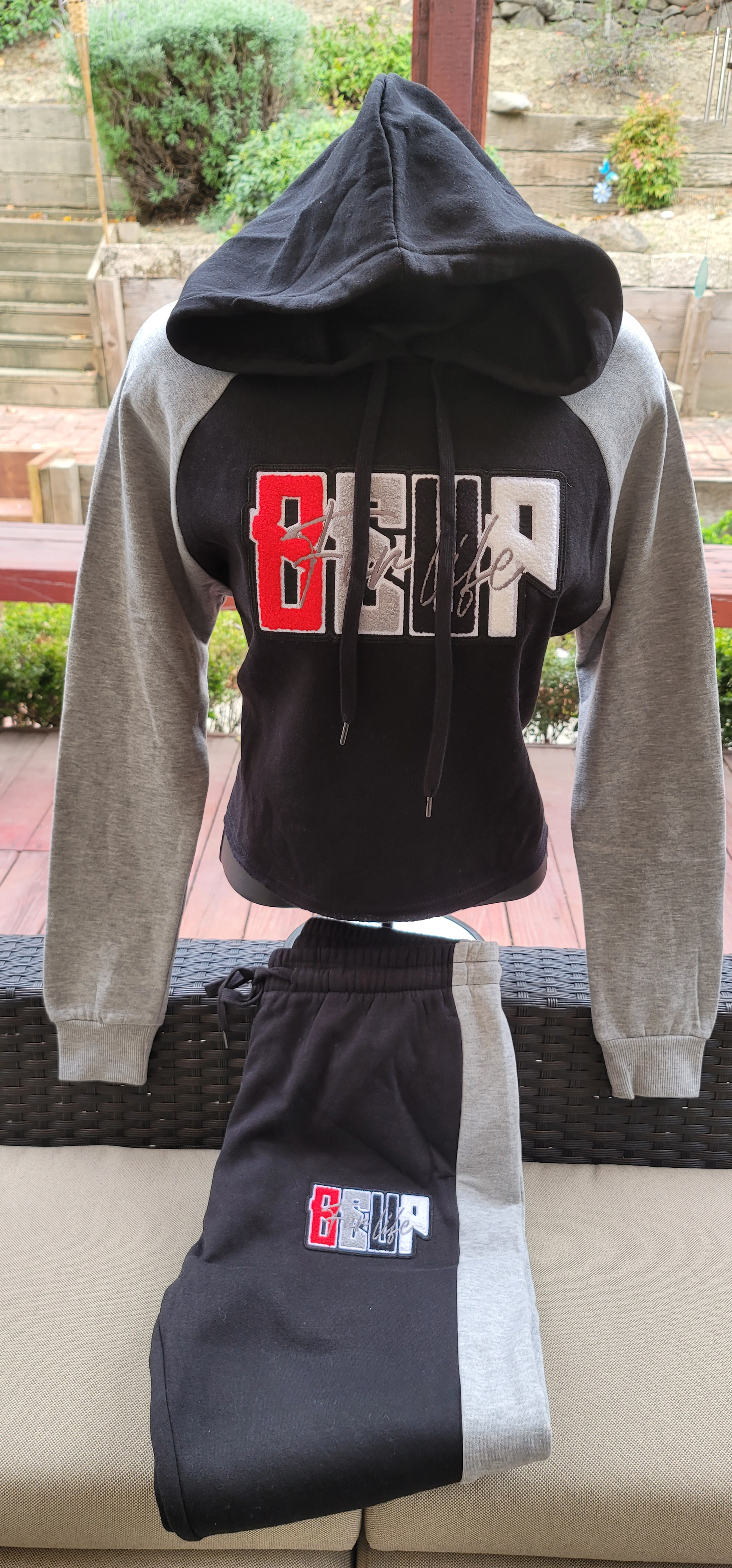 Ladies Jogger Sets - Click Here For More Colors & Styles - BEUPFORLIFE.com