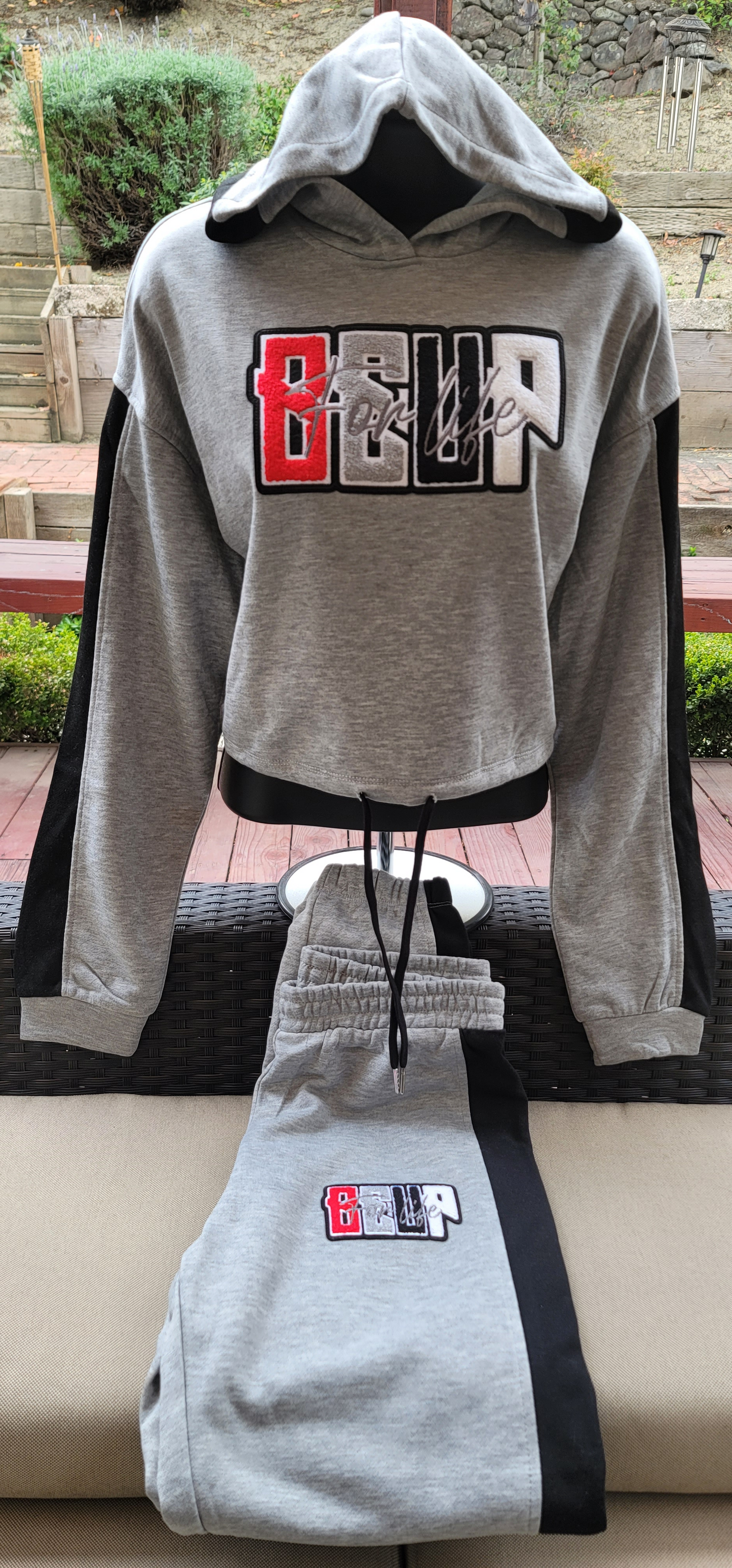 Ladies Jogger Sets - Click Here For More Colors & Styles - BEUPFORLIFE.com