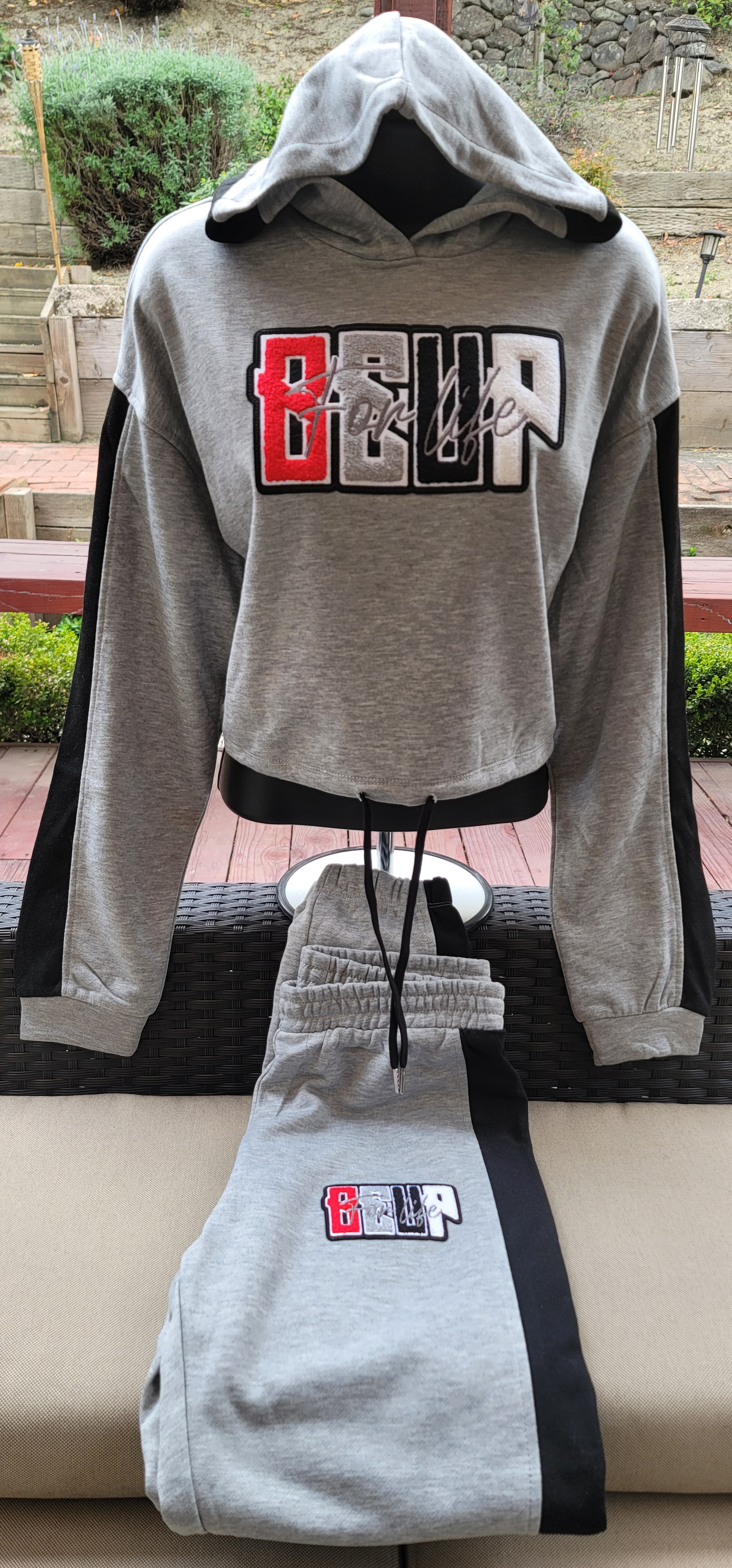 Ladies Jogger Sets - Click Here For More Colors & Styles - BEUPFORLIFE.com